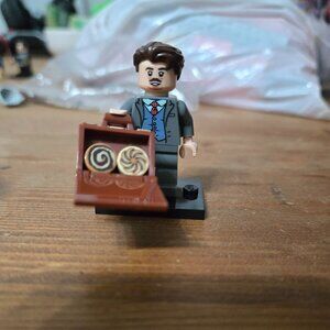 Lego Jacob Kowalski Series 1 minifigure 2/$15